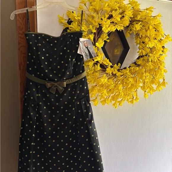 Jessica McClintock Black and Gold Strapless Dress - Picture 7 of 7